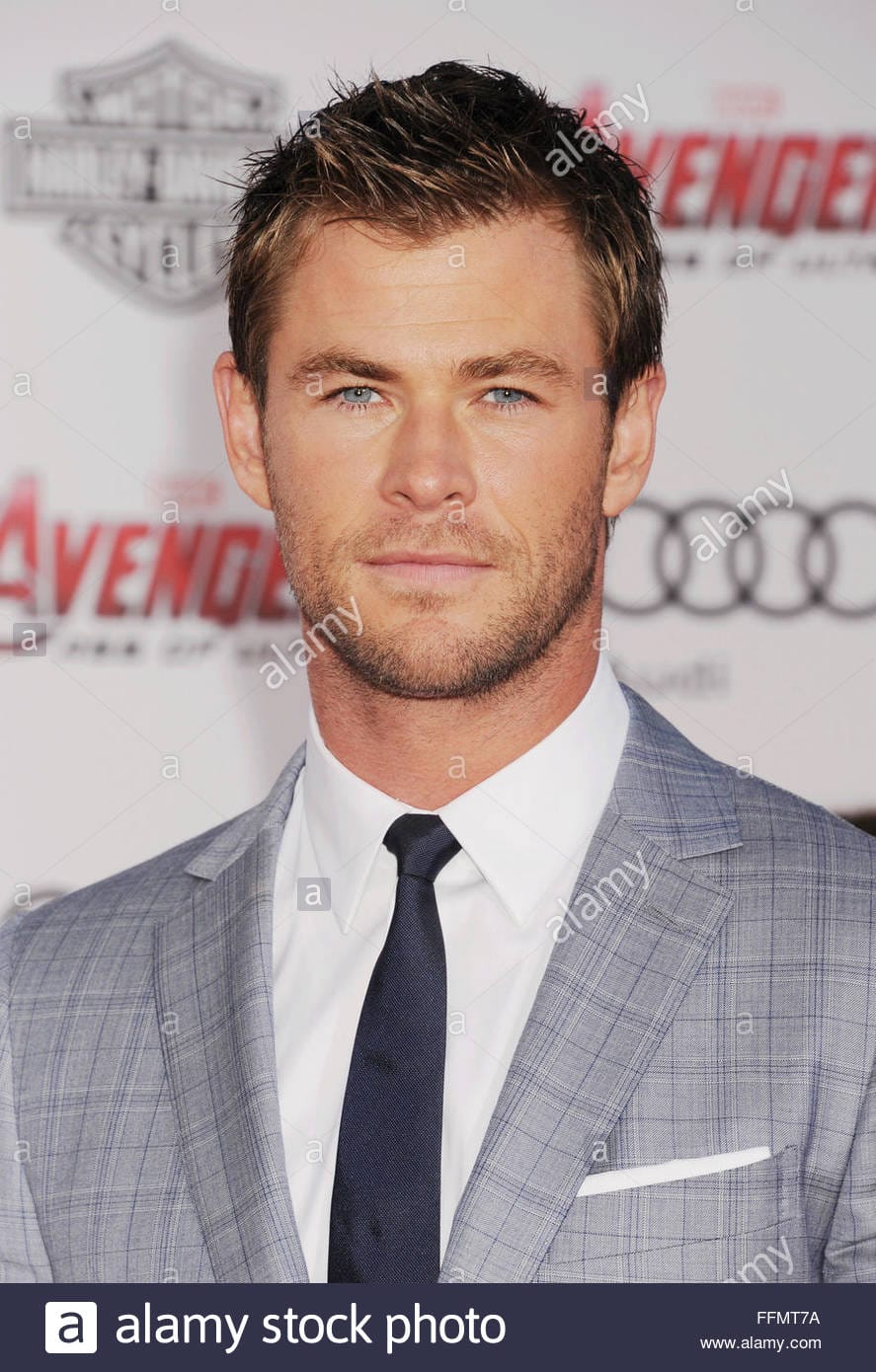 Actor chris hemsworth arrives at the marvels avengers age of ultron FFMT7A