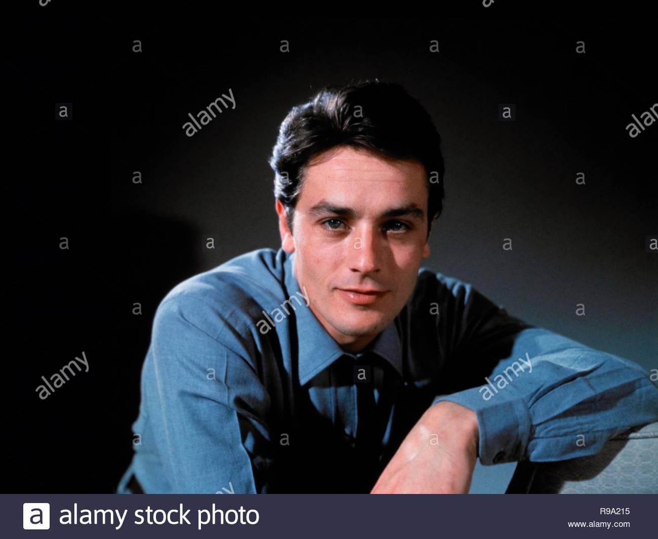 Alain delon R9A215
