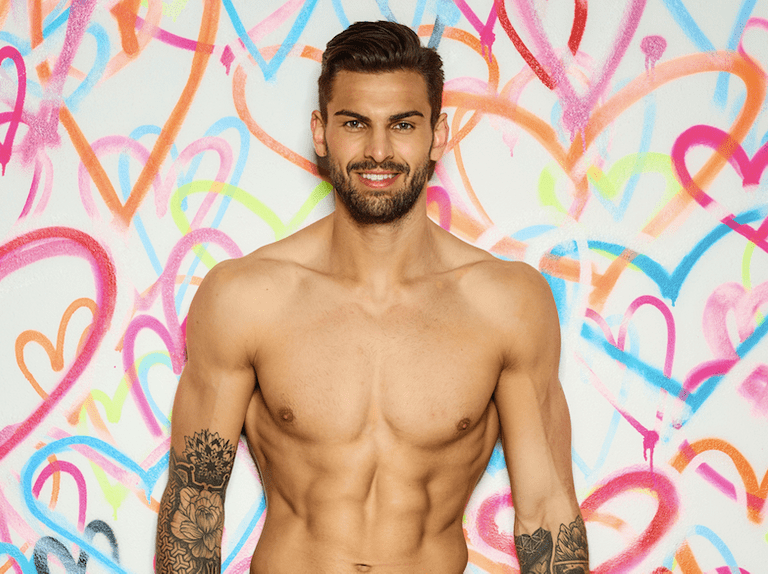 LoveIslandAdamCollard c43b5dc