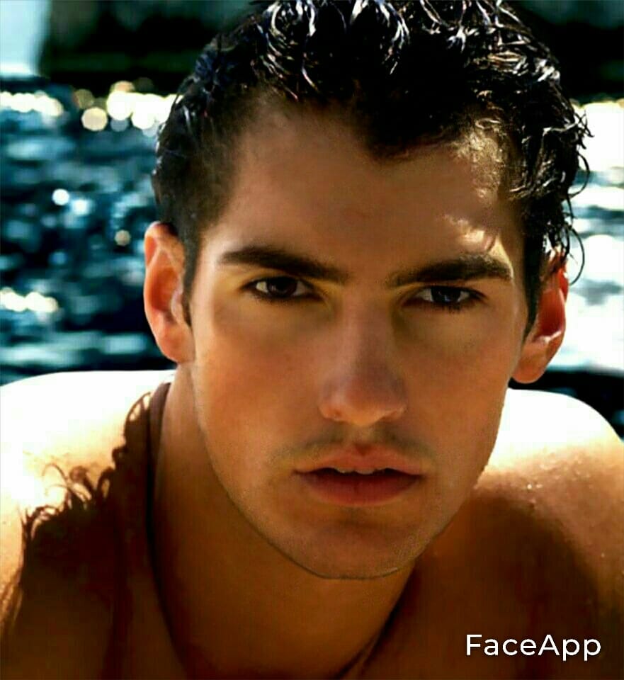 FaceApp 1626314583771