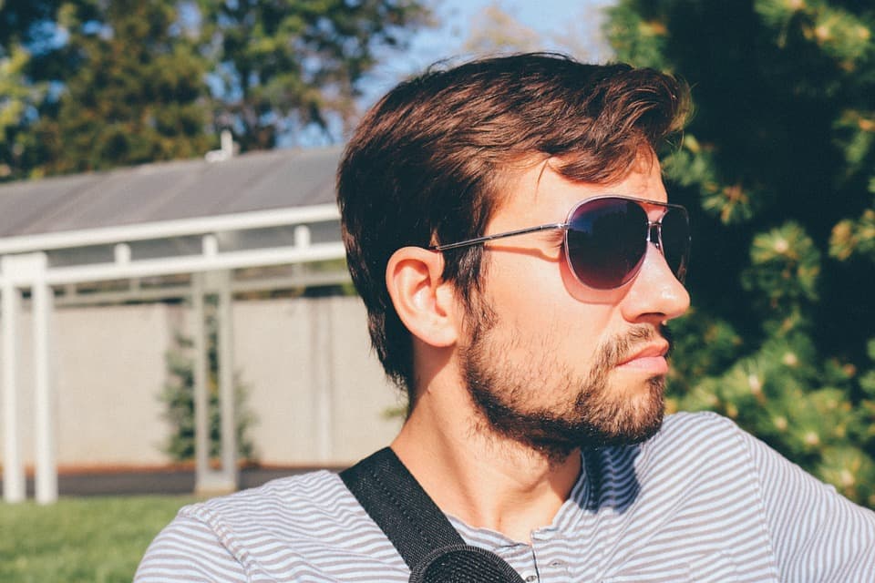 which-hair-color-do-women-find-more-attractive-on-men.jpg