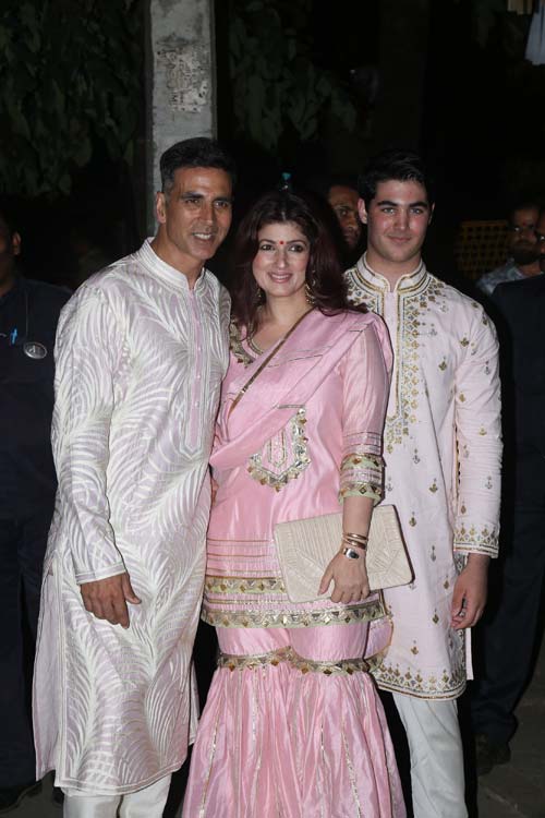 Aarav kumar looks like akshay kumar from 20 years ago 500 3 1572341455