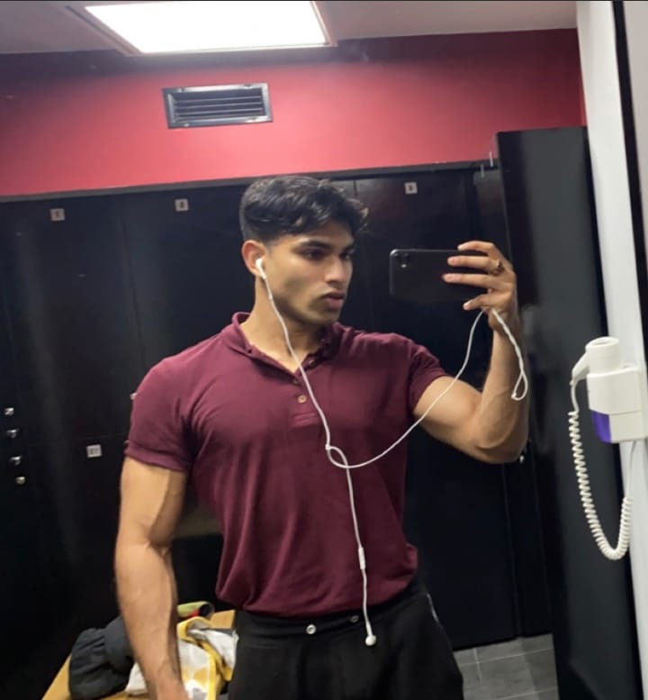 26F5606B FC68 4D9A AB8C 4CFCF0612AE2