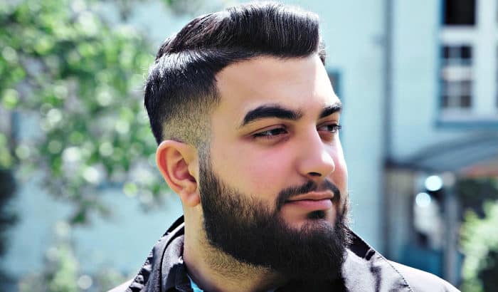 Short boxed beard on a chubby guy
