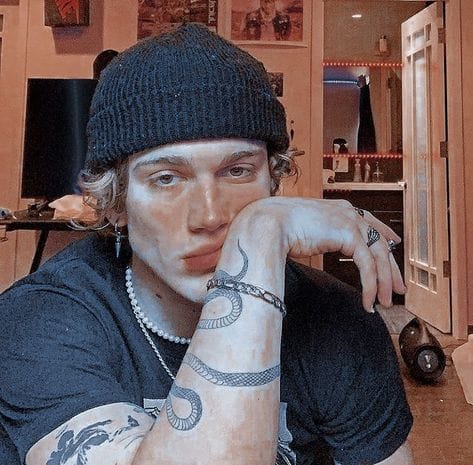 B0a22f9d4f11dc72b42ee826751497d7