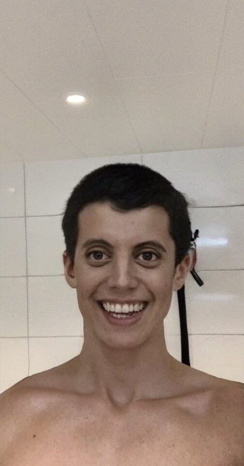 FaceApp 1629825298989