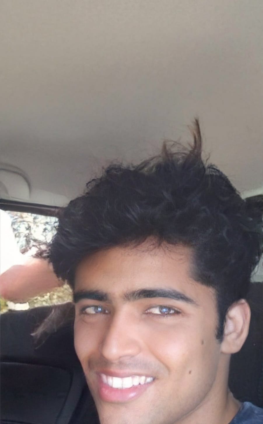 FaceApp 1629835420106