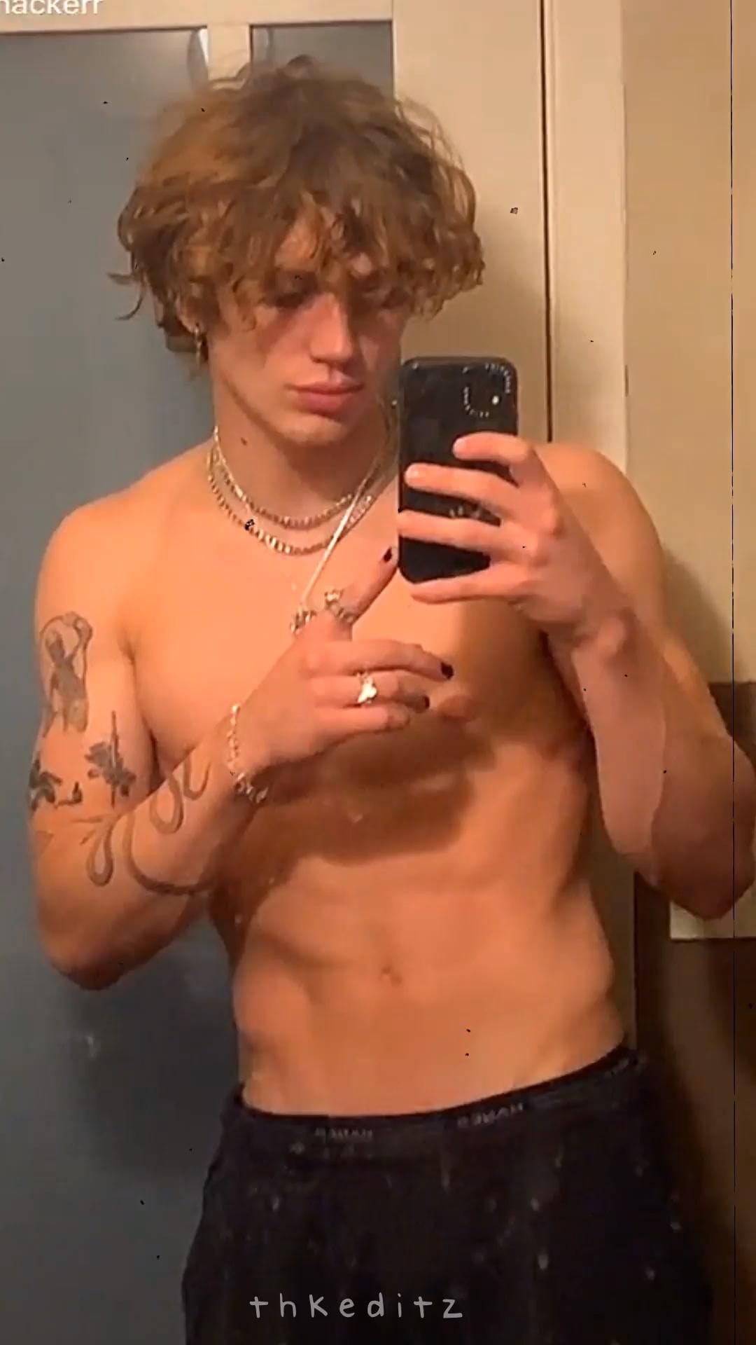 A05C7639 9243 4E0D 99DE 47C2D078343B