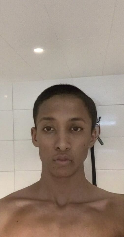 FaceApp 1629909022399