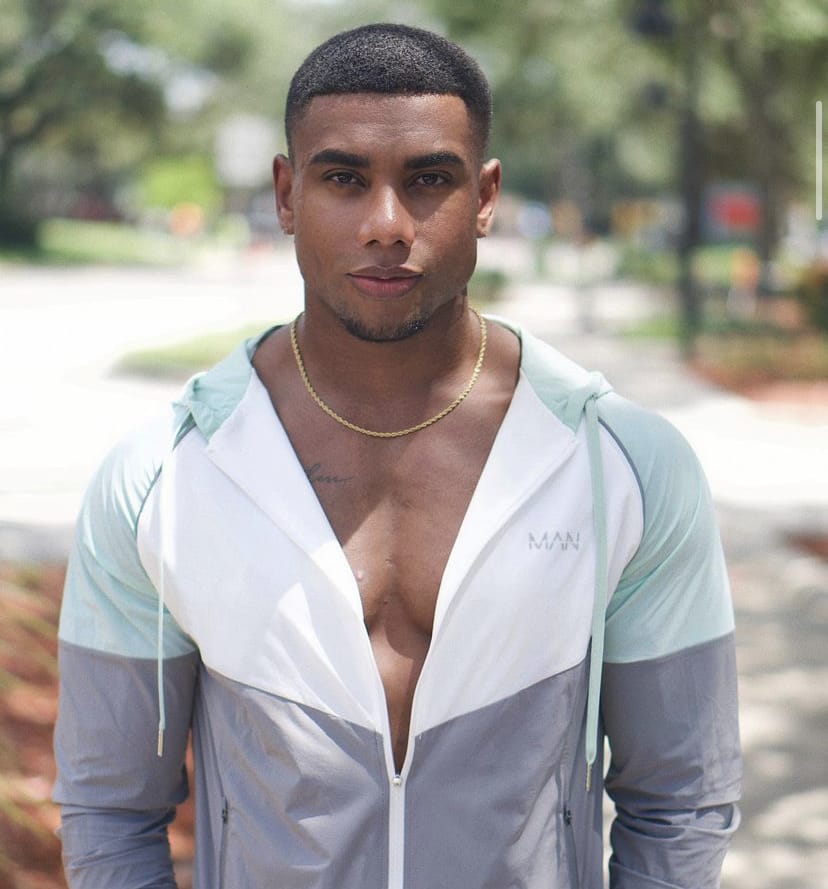 78B9BEF0 AD84 48DD 9D0B FBFB7BD4ECCF