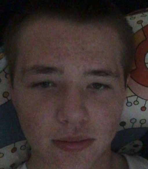 1630176759373