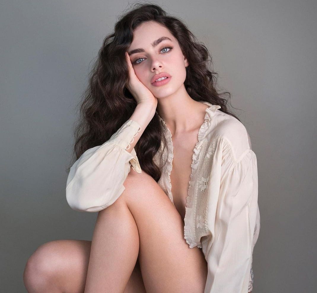 Yael Shelbia Theknowledgeableweb snx2