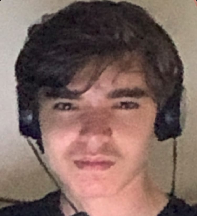 1CB08335 3880 4717 BDBE 23F4DBB1AF3C