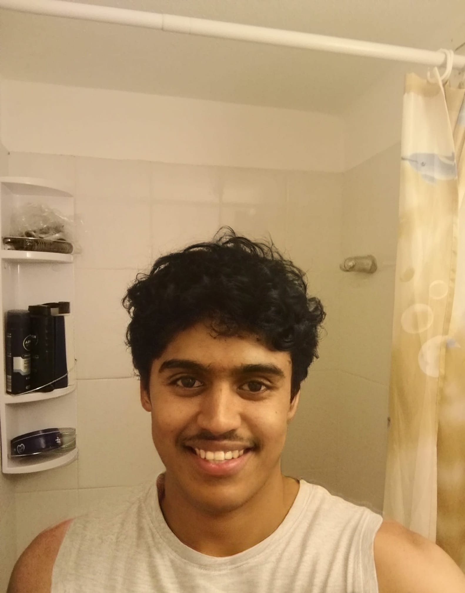 FaceApp 1629907827121