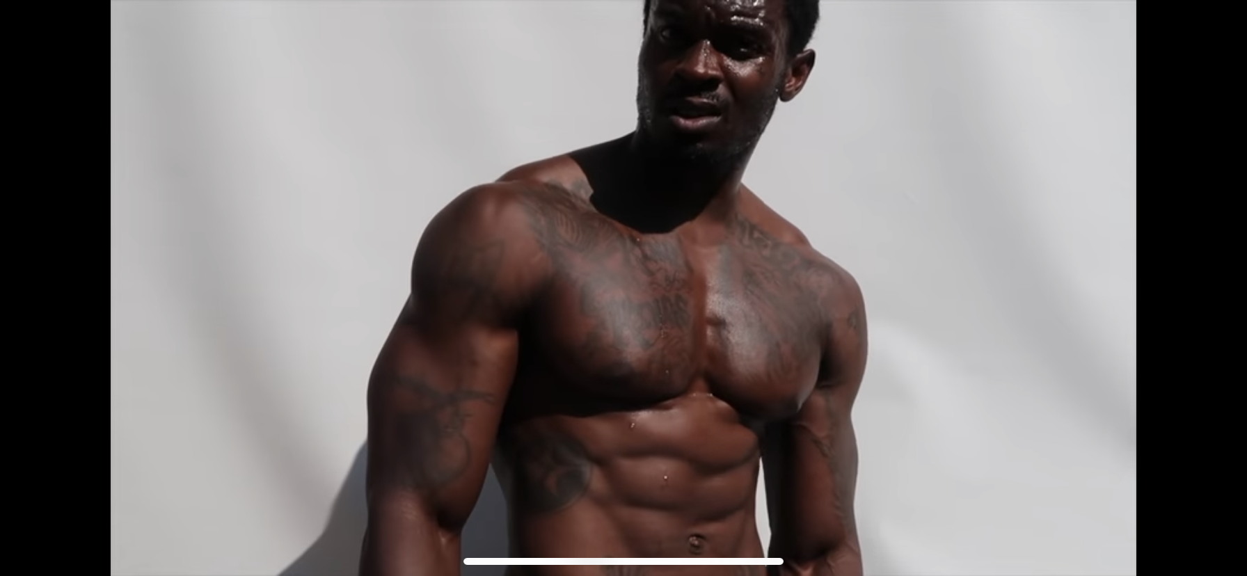 46F6CAE0 F77D 4422 AA28 B23CAE1C704B