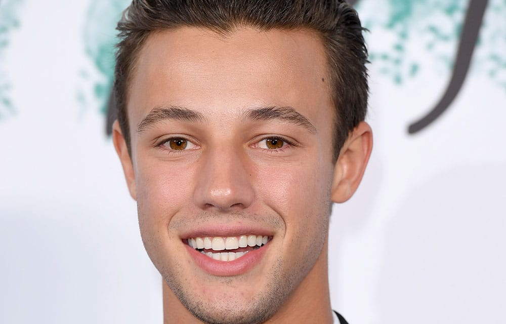1000 cameron dallas