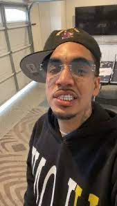 1631252609466