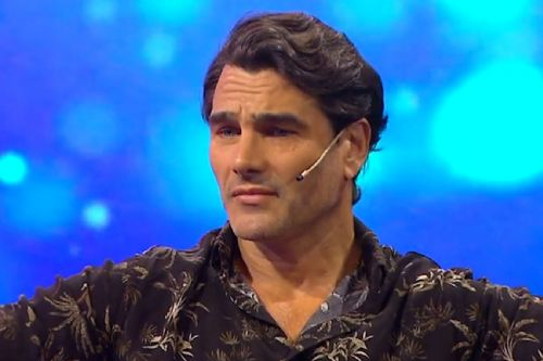 1631400401716
