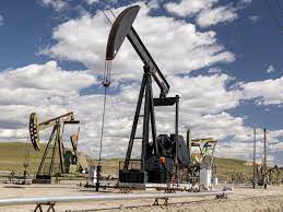 U.S. Oil Prices Retreat After Briefly Hitting Six-Year High on OPEC  Standoff - WSJ