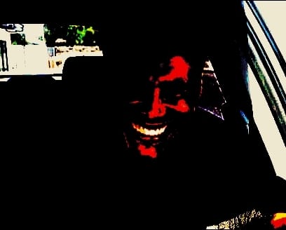 1632318877836