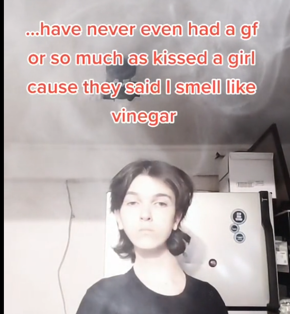 1632412517691