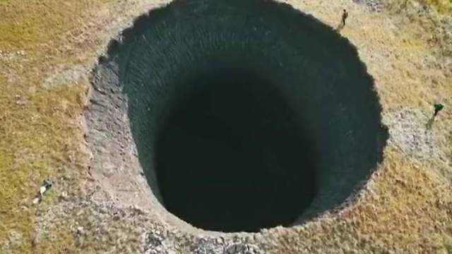 1632437475807