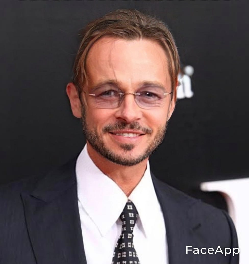 FaceApp 1632585730586