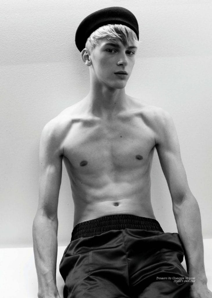 Dominik Sadoch 768x1077 1
