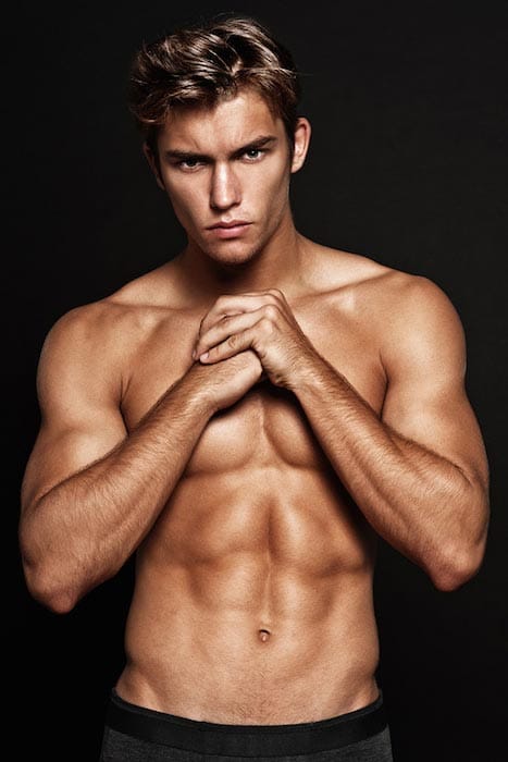 Sean OPry shirtless body