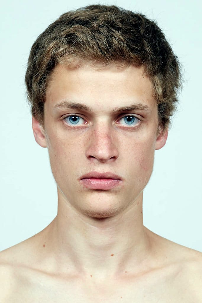 05tmag malemodels slide AYGJ jumbo