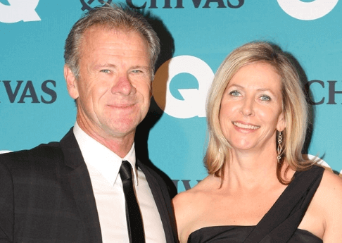 Craig hemsowrth chris hemsworth dad age height net worth wife profession young