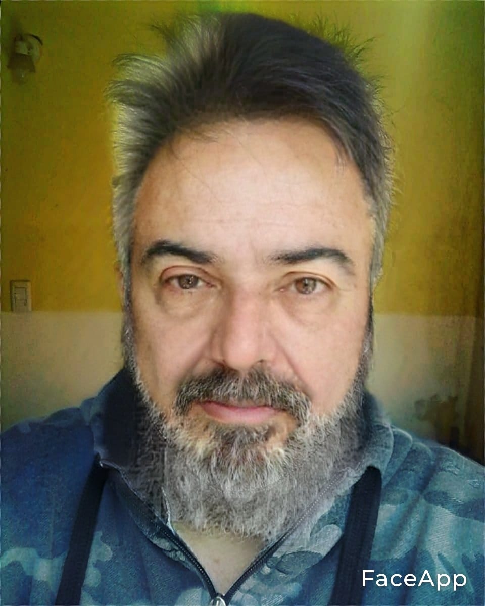 FaceApp 1633712680599