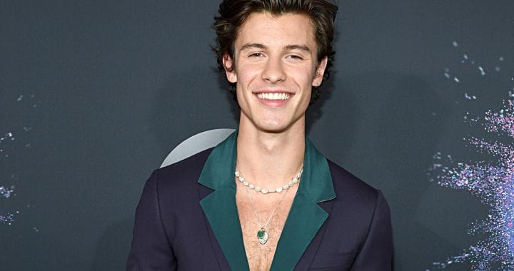 Shawn Mendes in Spain shooting his new video