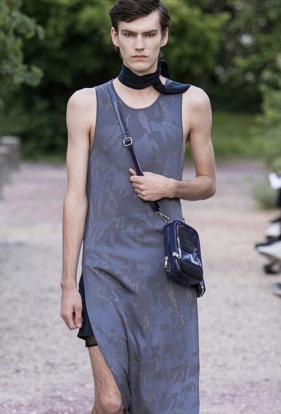 74364DF9 A142 4542 9C81 02AB6F9BFF69