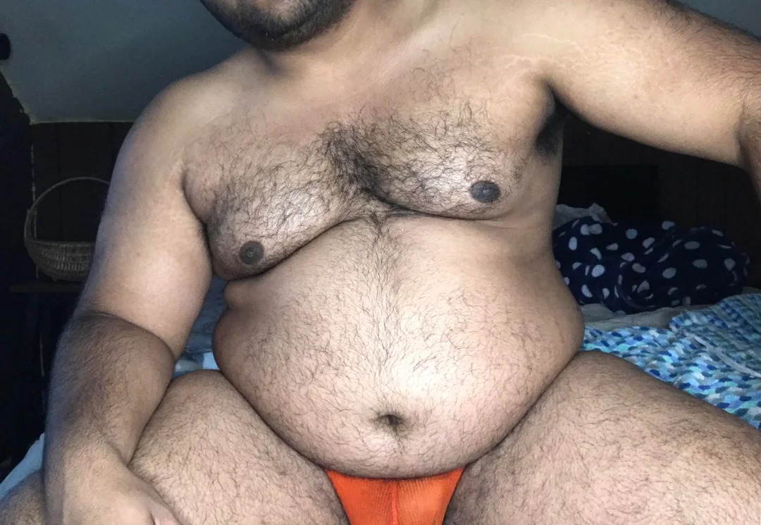 1634495443944