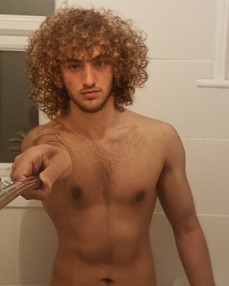 FaceApp 1634766708074
