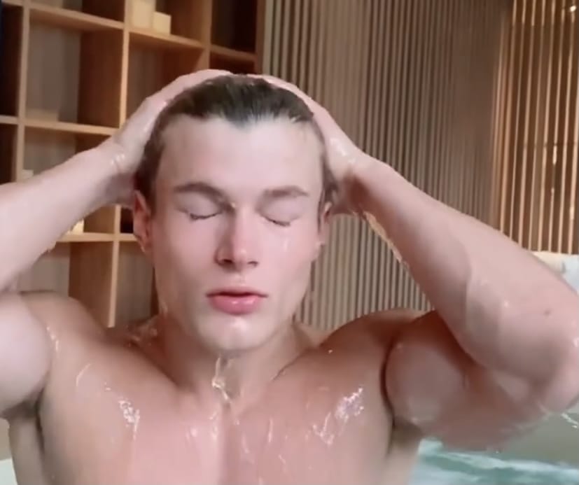 225CC5A8 196F 4E25 939F 2A002F277392