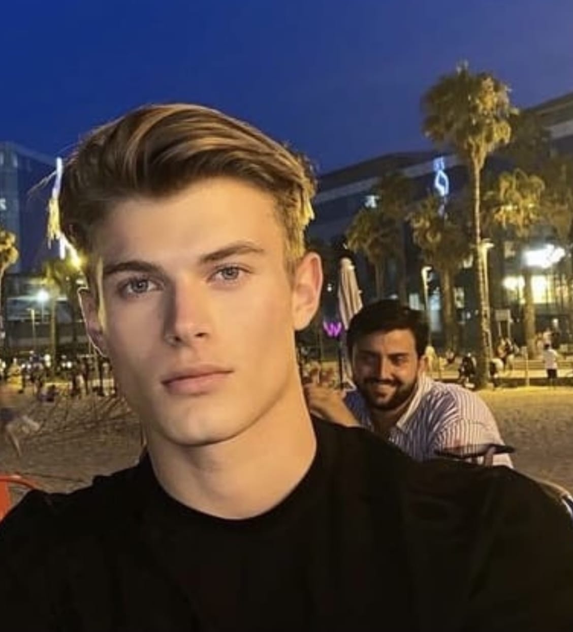 FF54390D 2DD0 4124 B283 CED32D178FC3