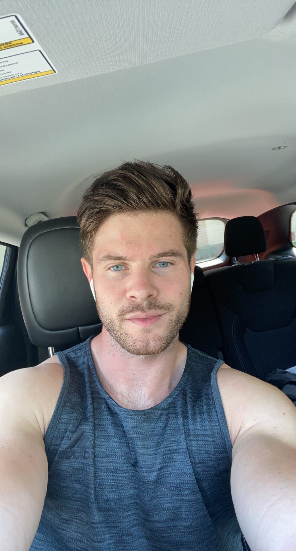 37CCD8B1 9EA5 40AA A41A 867D0BE3167A