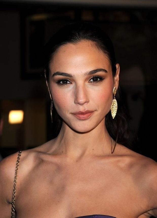 Gal Gadot Actress Nice Pictures