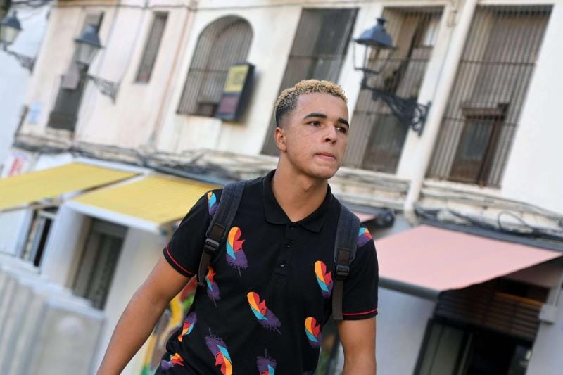 34 264 morocco youth