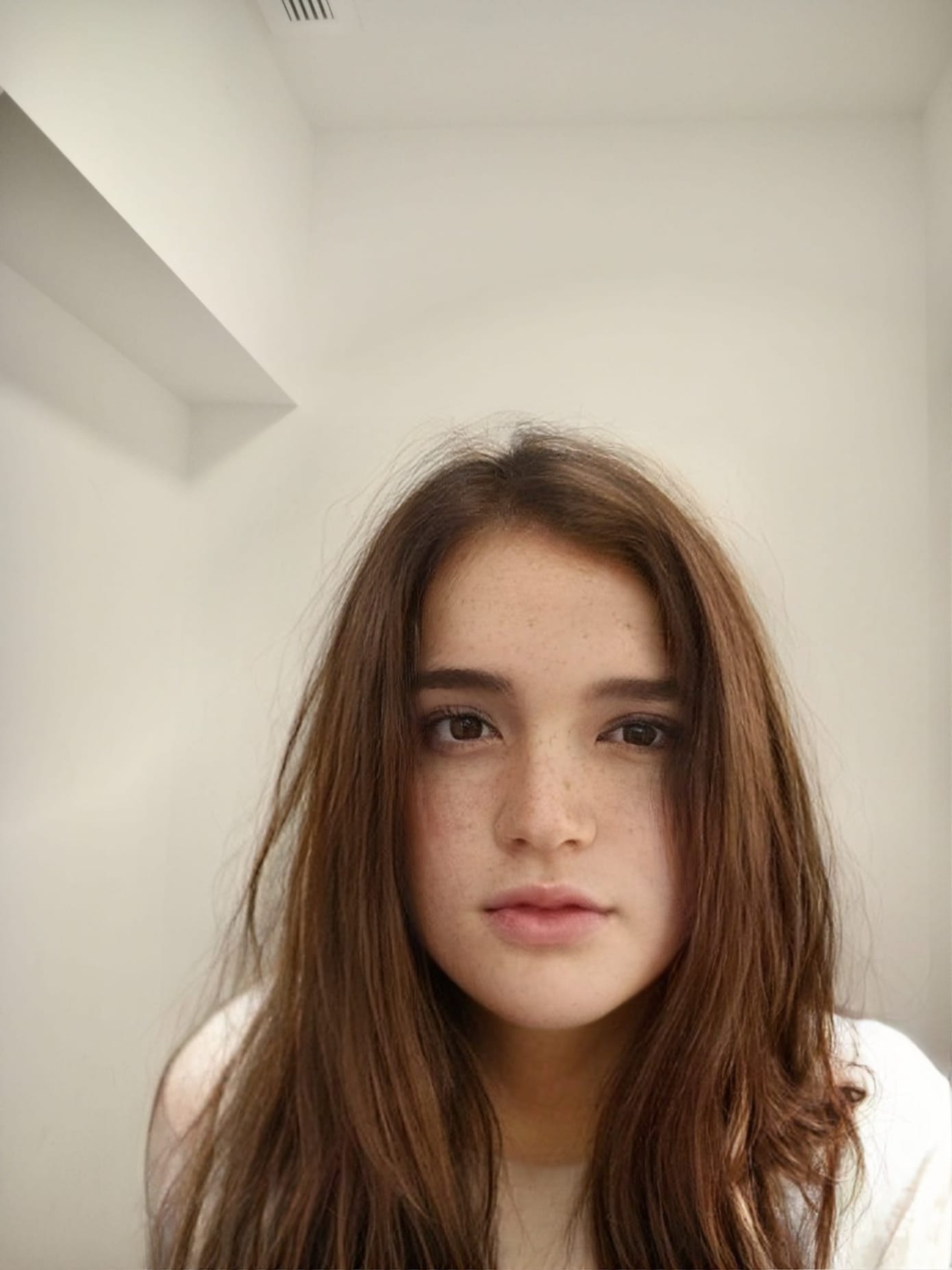 FaceApp 1634745830229
