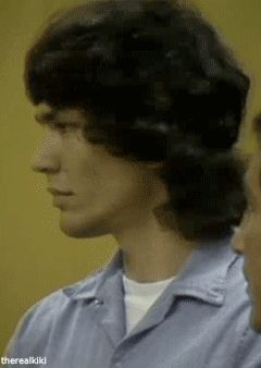5179d7bb9817ac8506f83e10af402055  richard ramirez serial friends