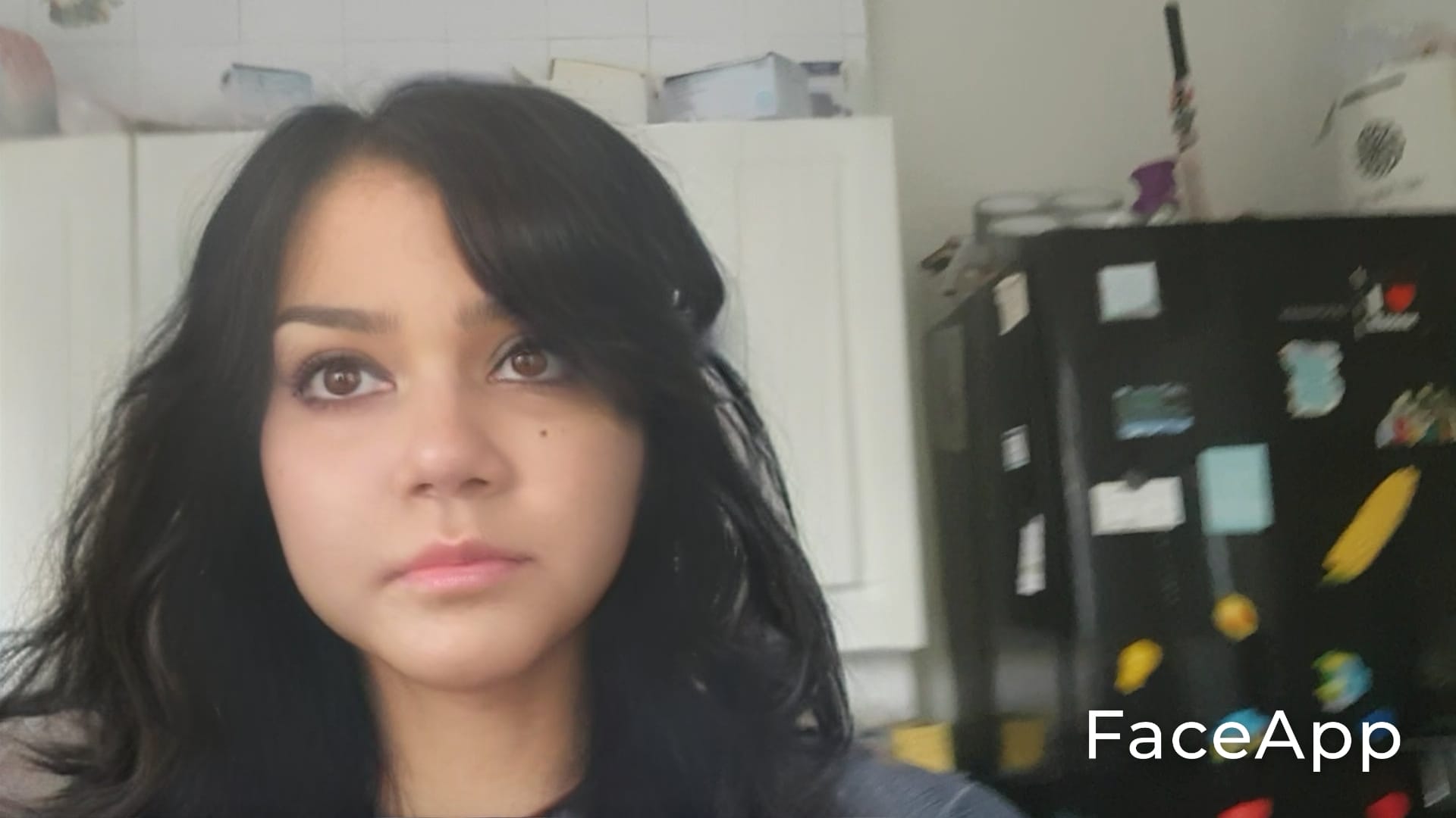 FaceApp 1635839815628