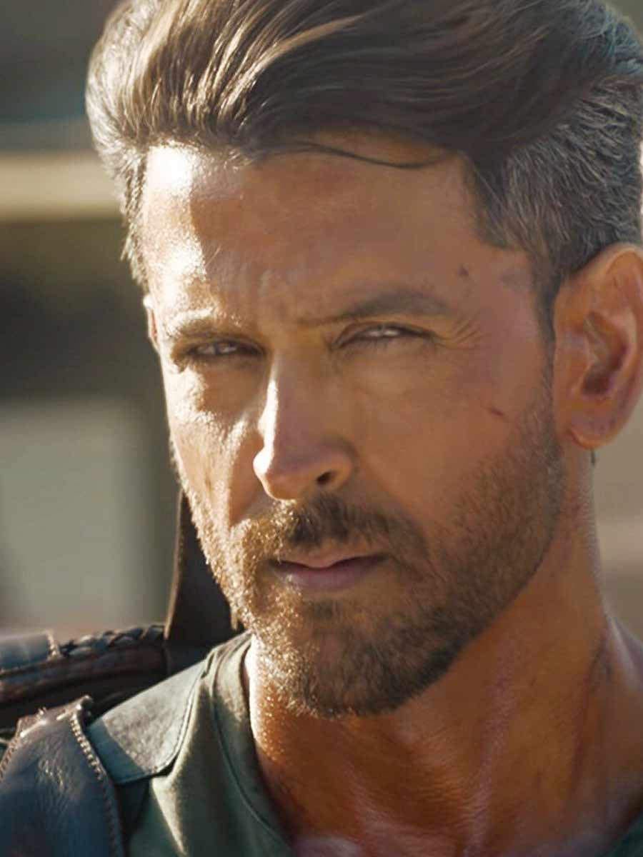 Hrithikroshanwar11598618412