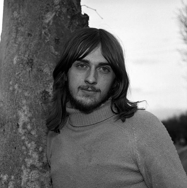 Mike Oldfield mike oldfield 41526152 639 640