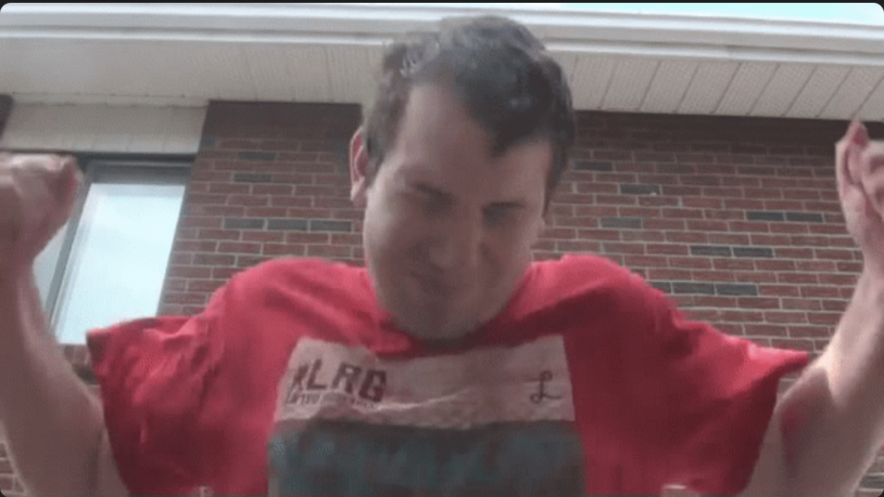 BD5DA6C8 30C9 4737 9457 66A679C3D36D