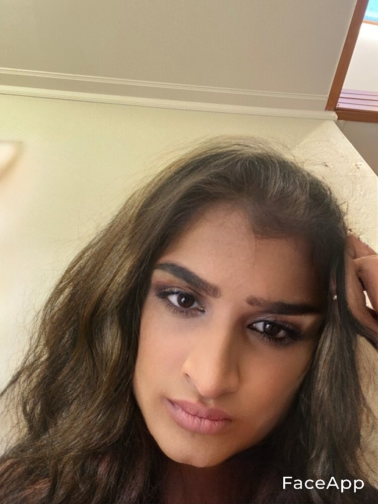 FaceApp 1637865200951