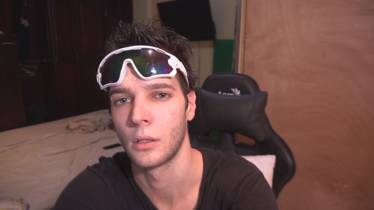 1637974914830