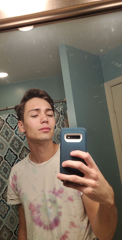 Snapchat-2082320307.jpg